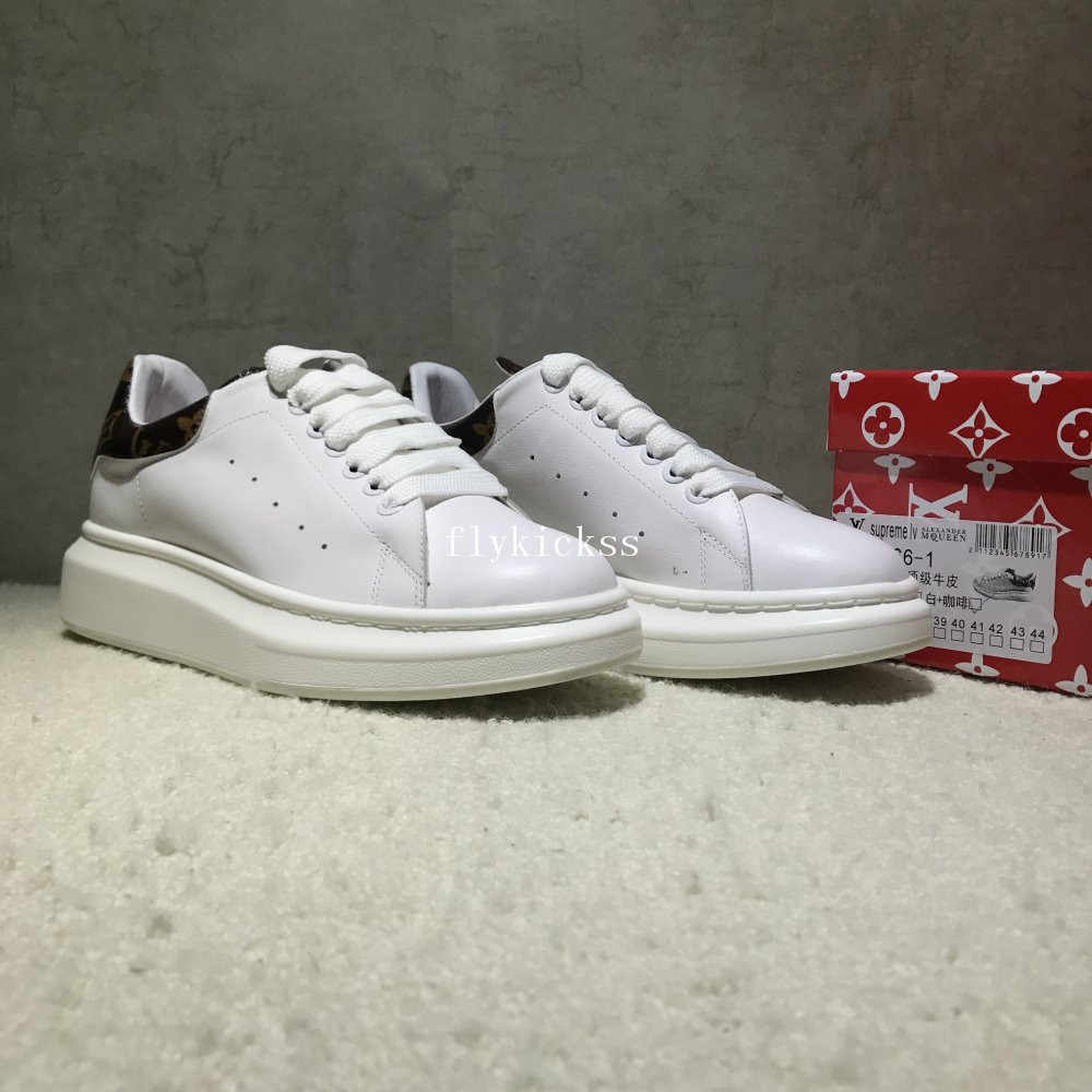 LVS Supreme White Sport Sneaker